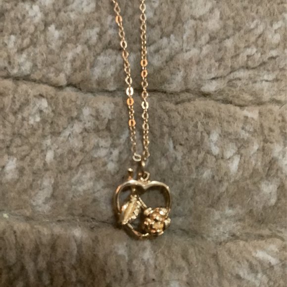 Goldtone Heart and Rose Necklace - Picture 1 of 6